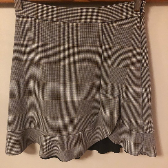 ZARA Plaid mini skirt - Picture 1 of 2